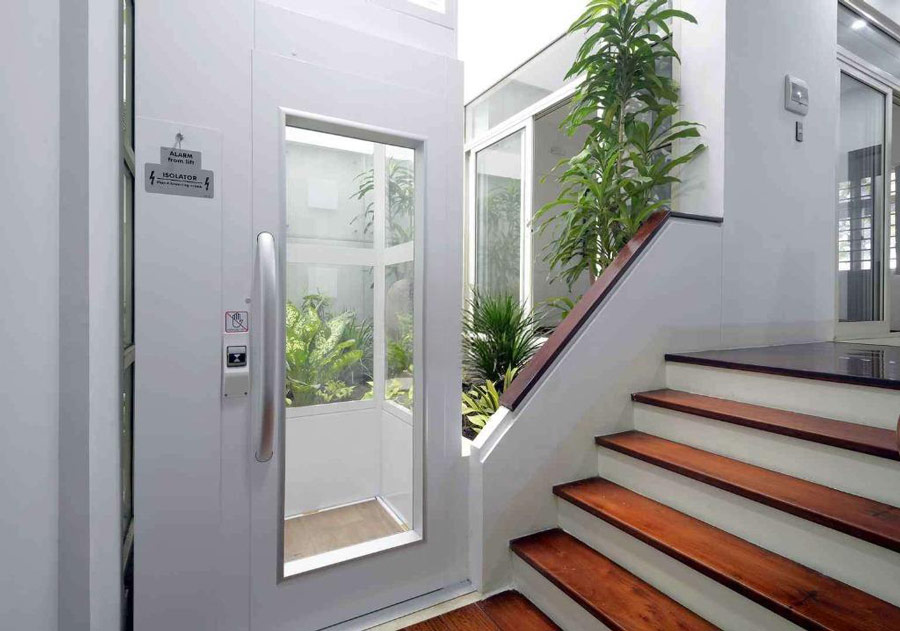 Lắp trong giếng trời