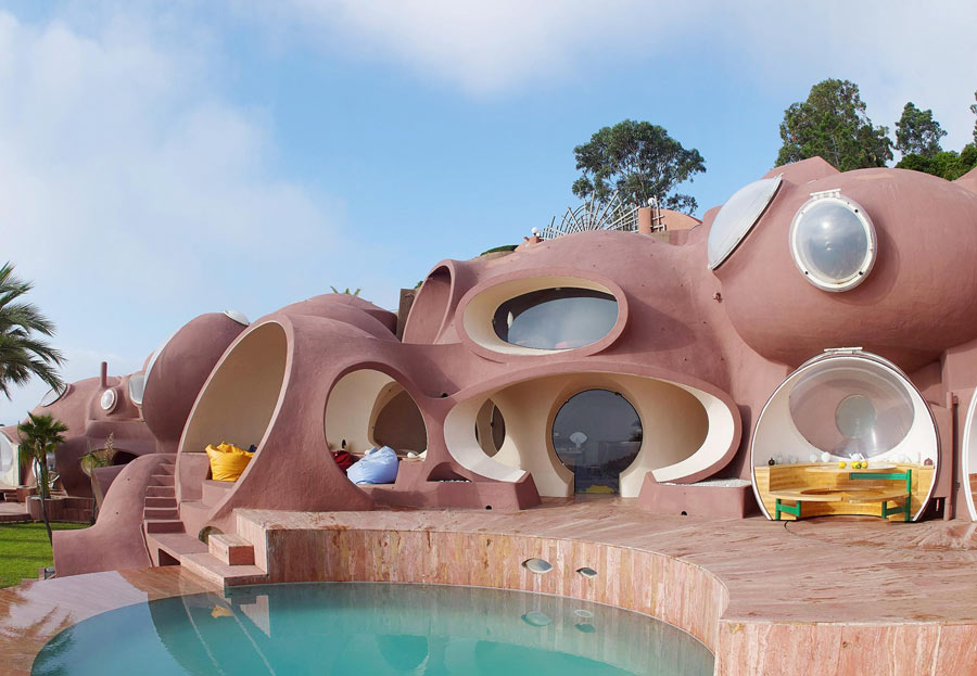 Les Palais Bulles (Bubble Palace) – Pháp