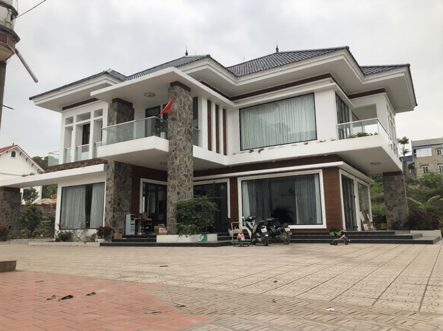 Các khoản chi phí khác