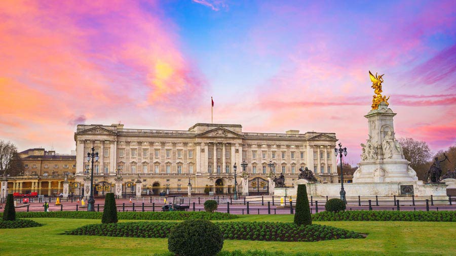 TOP 8. Buckingham Palace - London, Anh